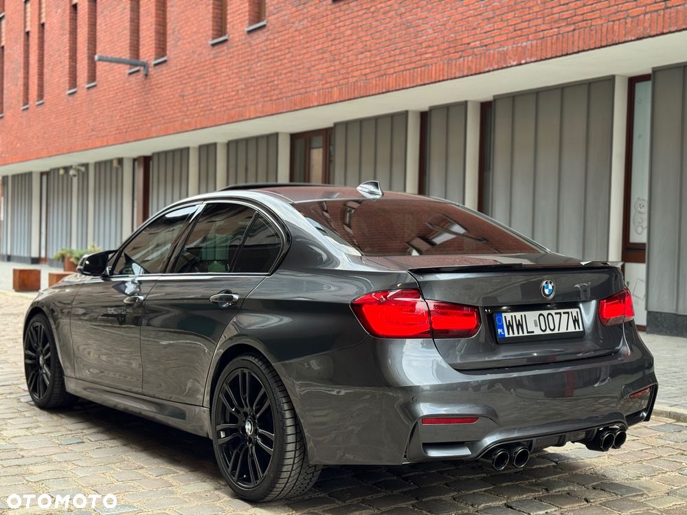 BMW Seria 3 328i Sport Line - 4