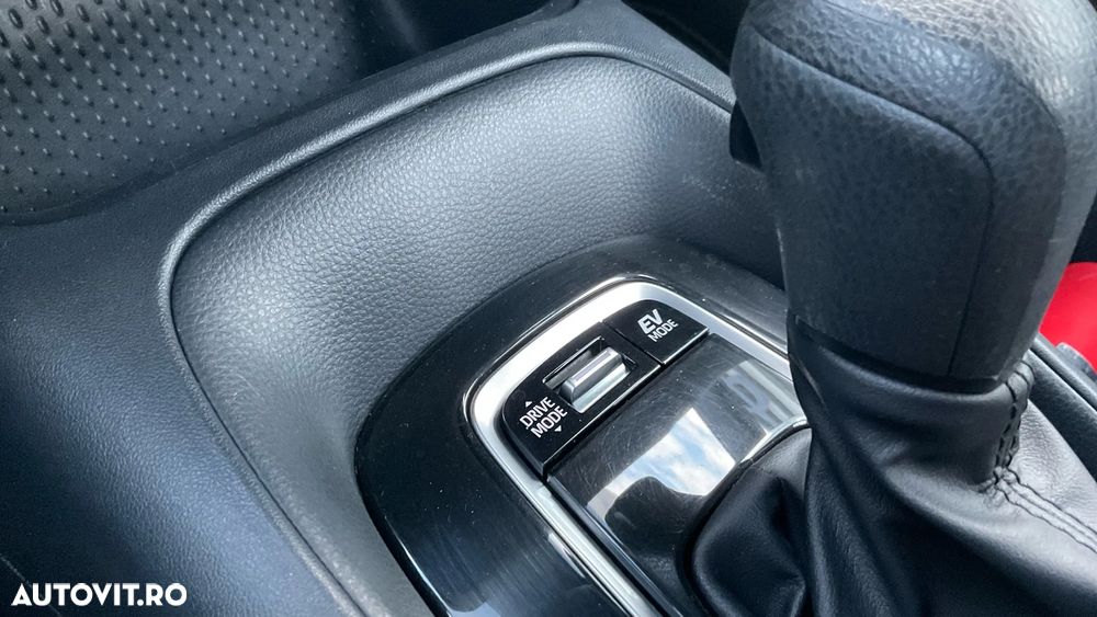 Toyota Corolla 1.8 Business Edition - 31