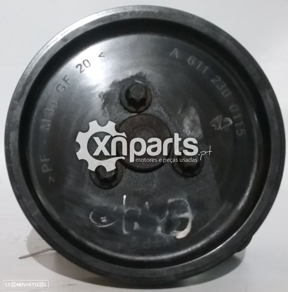 Bomba direcção assistida  MERCEDES-BENZ E-CLASS (W211) E 220 CDI A0044661201 - 2