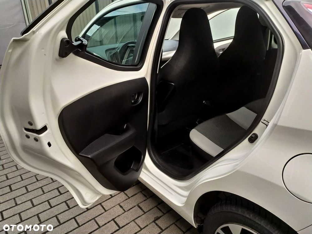 Toyota Aygo 1.0 VVT-i Sprint EU6 - 20