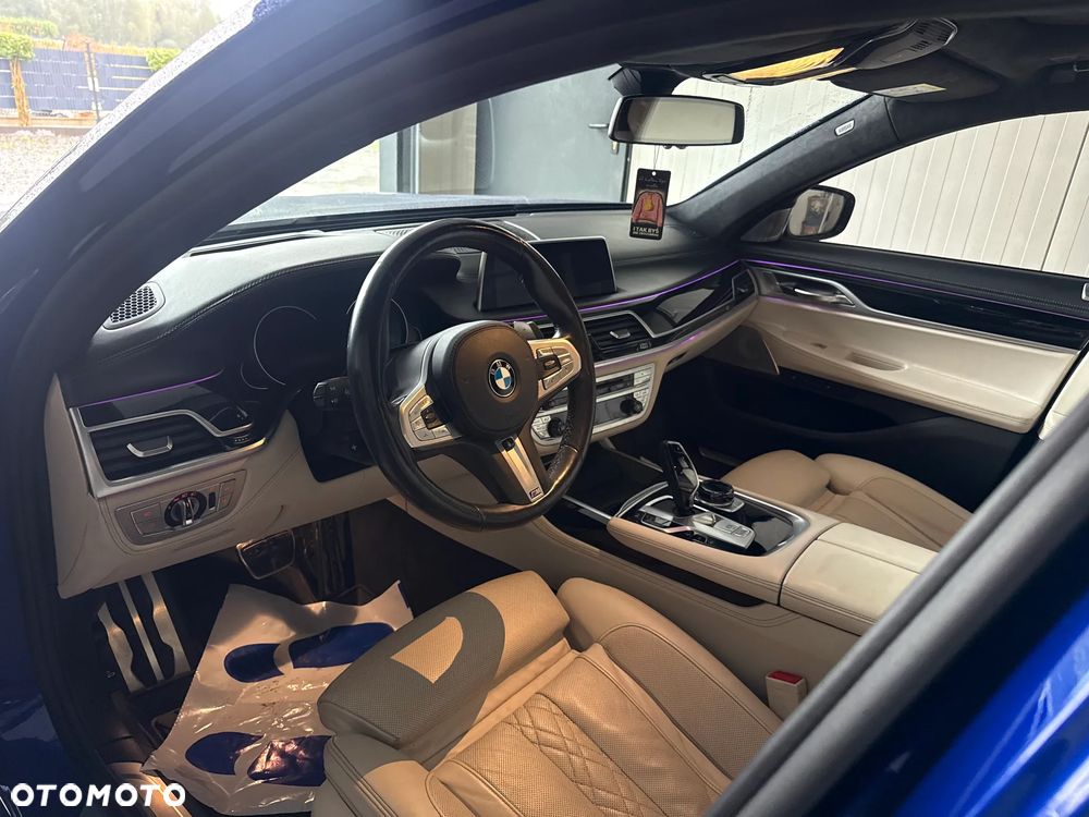BMW Seria 7 750d xDrive sport - 20