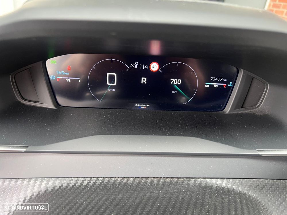 Peugeot 2008 1.2 PureTech Allure Pack EAT8 - 9