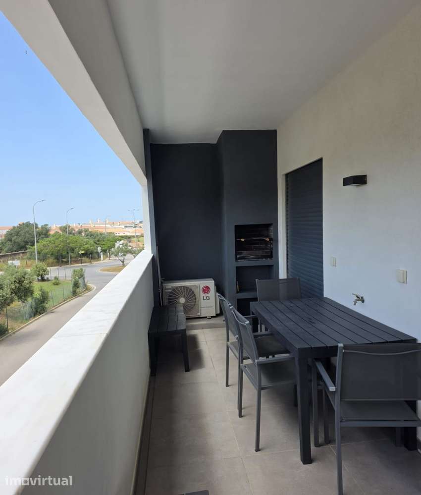 Apartamento T1 com lugar de garagem e Piscina - Lejana, Faro - Grande imagem: 3/20