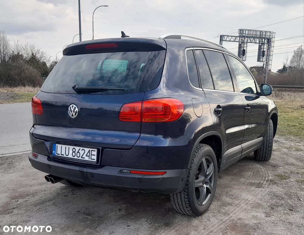 Volkswagen Tiguan 2.0 TDI DPF 4Motion BlueMotion Technology DSG Lounge Sport & Style - 13