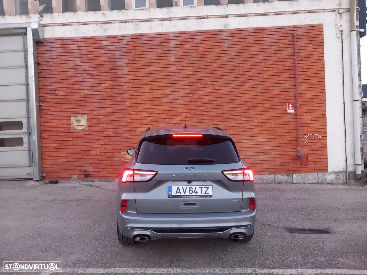 Ford Kuga 2.5 PHEV ST-Line X - 6