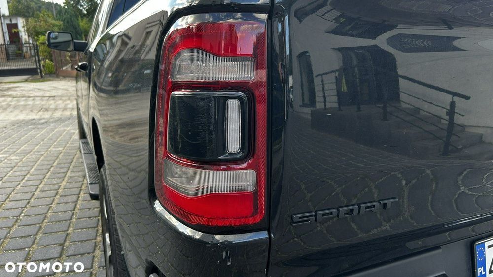 Dodge RAM - 21