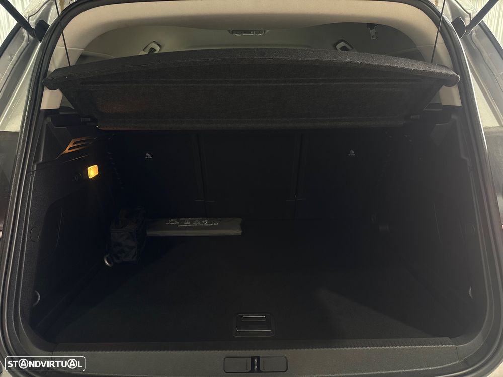Citroën C5 Aircross 1.6 Hybrid Plus e-EAT8 - 32