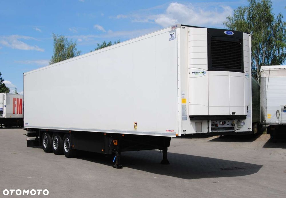 Schmitz Cargobull SKO, Doppelstock, Carrier - 2
