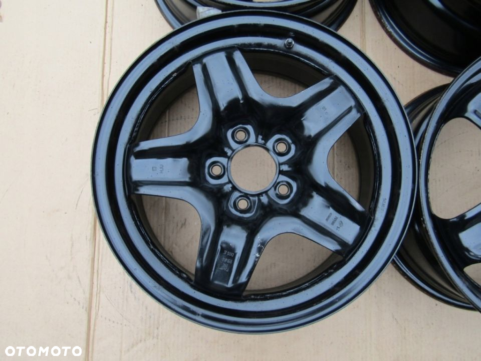 4x Felgi 17 Opel Astra J IV (diesel) Zafira C Insignia B II 7j 5x115 ET44 - 8
