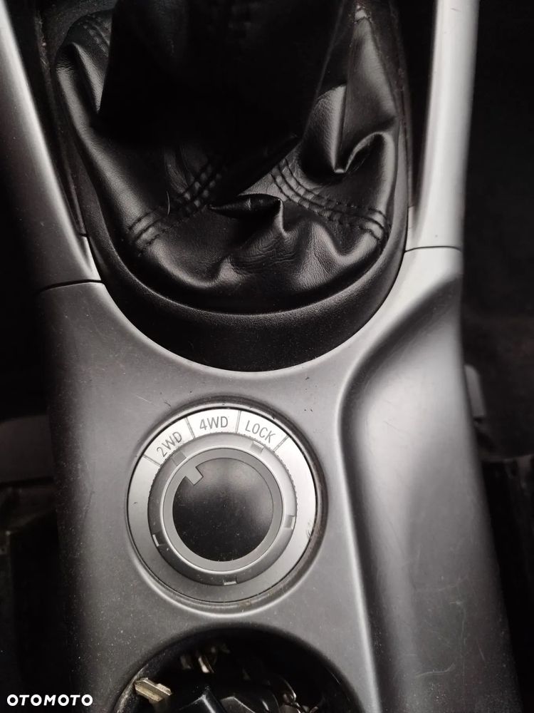 Mitsubishi Outlander 2.2 DID Intense + EU5 - 8