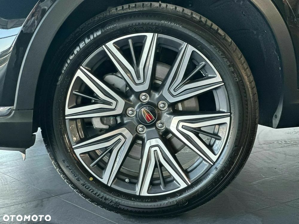 Hongqi HS5 2.0T AWD - 9