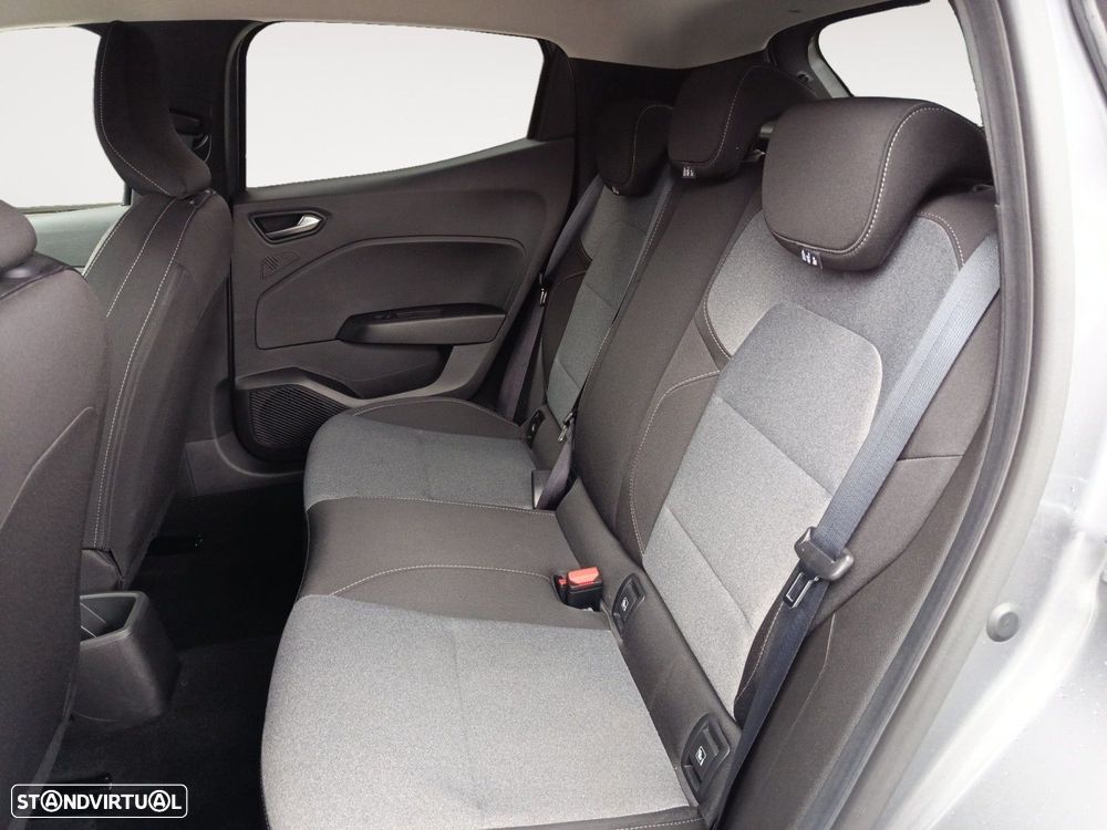 Renault Clio 1.0 TCe Intens CVT — fotografia 13