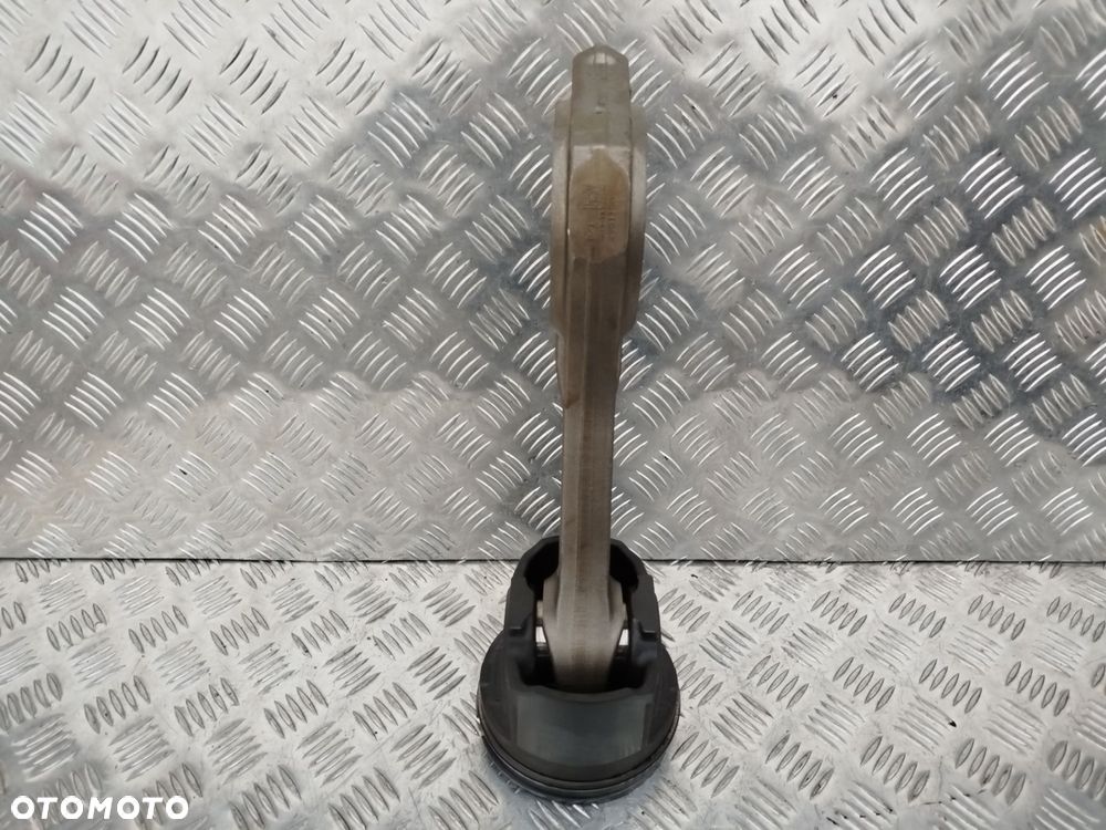 TŁOK Z KORBOWODEM SCANIA SUPER 420 460 500 - 3