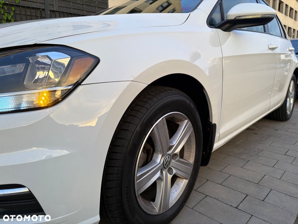 Volkswagen Golf - 7