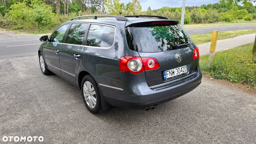 Volkswagen Passat 2.0 TDI Comfortline DSG - 6