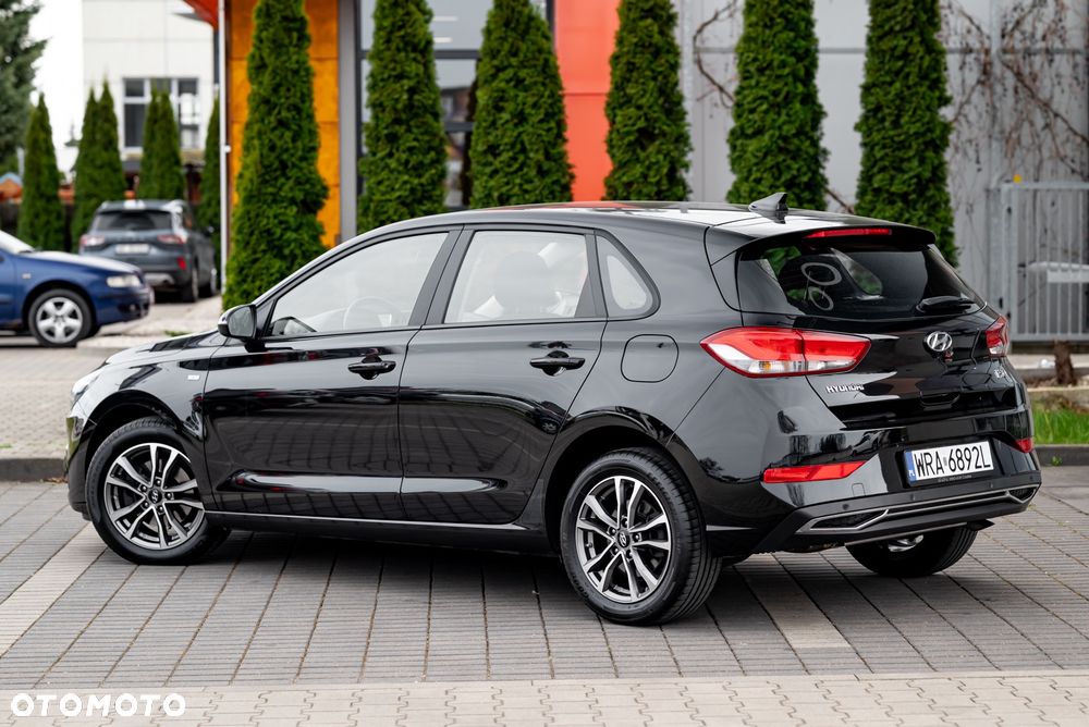 Hyundai i30 1.5 T-GDI 48V Premium DCT - 10