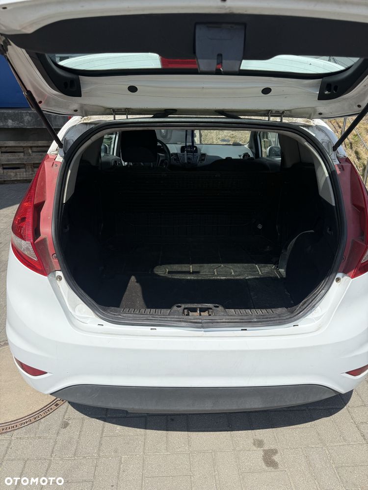 Ford Fiesta - 7