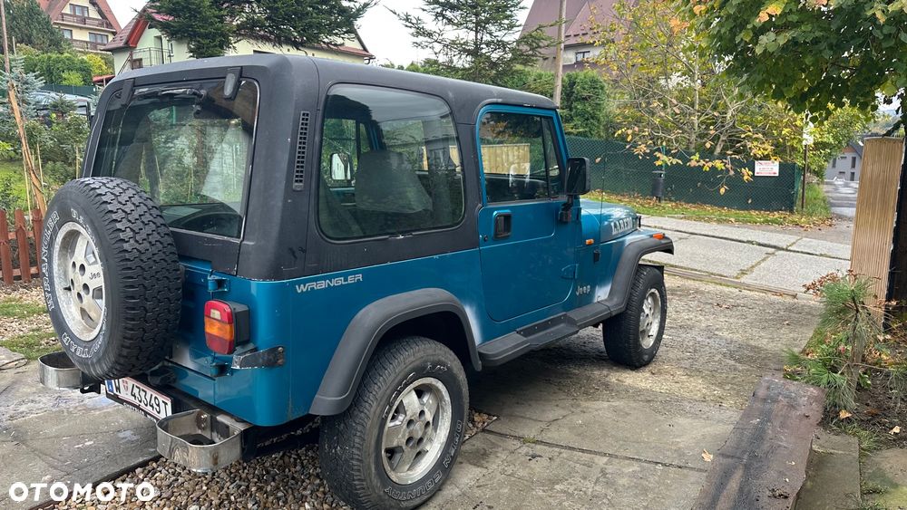 Jeep Wrangler 2.5L - 3