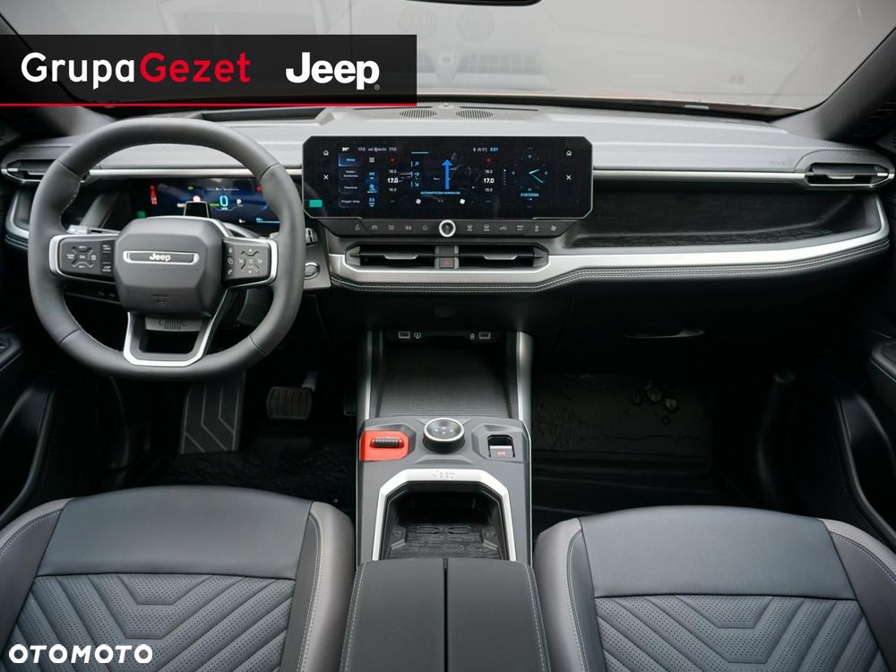 Jeep Compass - 10