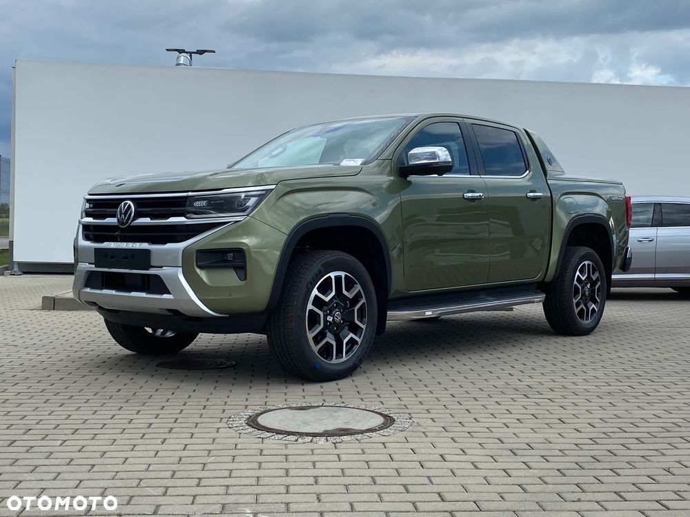 Volkswagen Amarok - 1