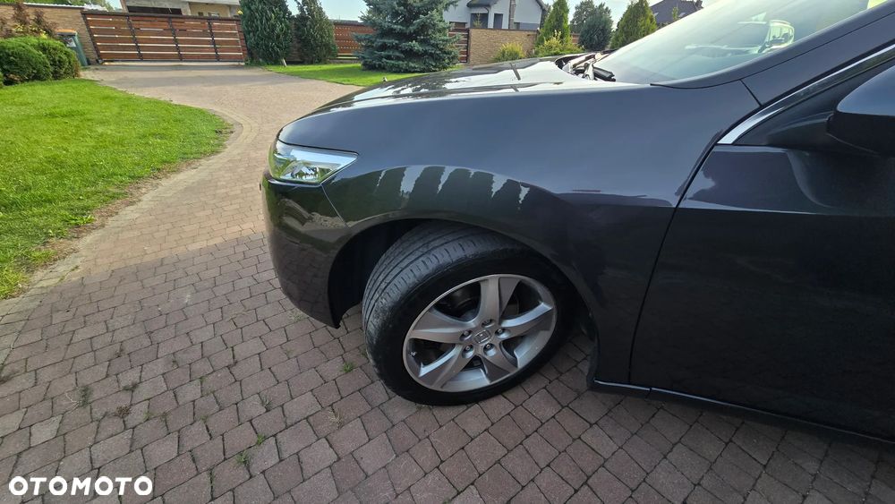Honda Accord - 26