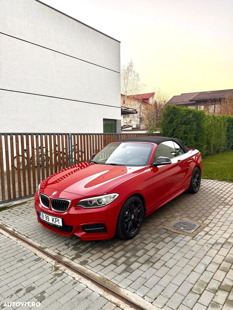 BMW M2 M240i Cabrio - 11