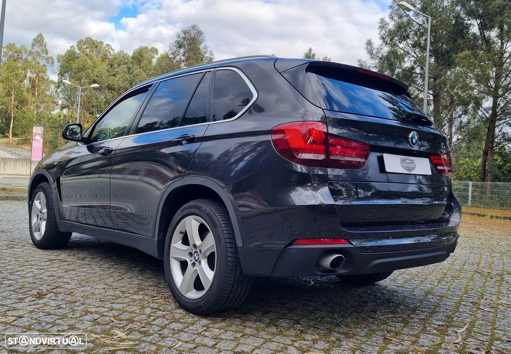 BMW X5 25 d sDrive Comfort 7L - 24