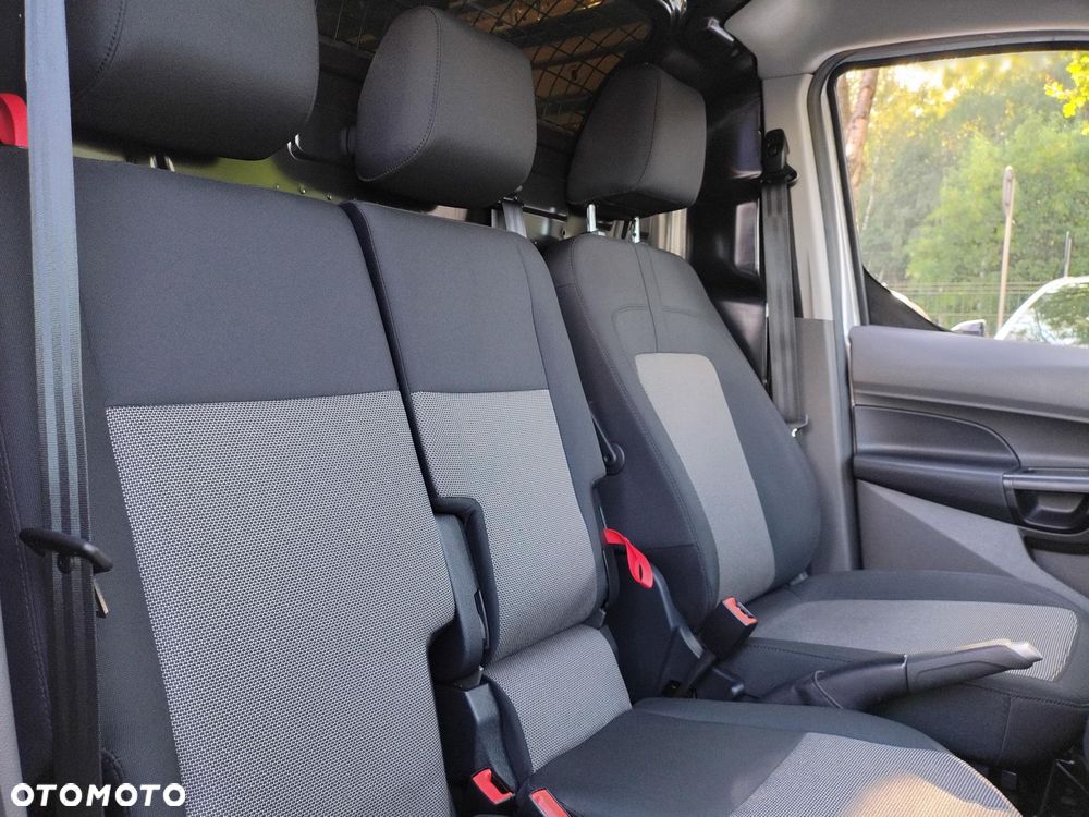 Ford Transit Connect - 29