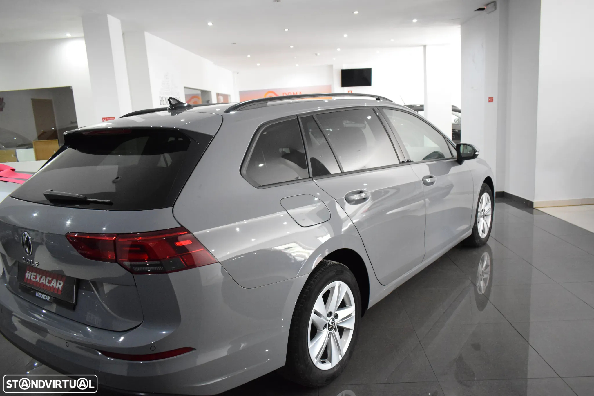 VW Golf Variant 2.0 TDi Life - 3