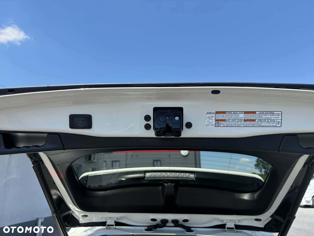 Toyota RAV4 2.5 Hybrid Executive 4x2 - 24
