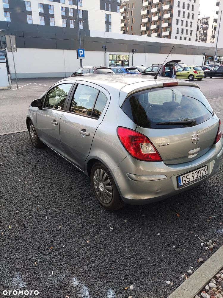 Opel Corsa - 2