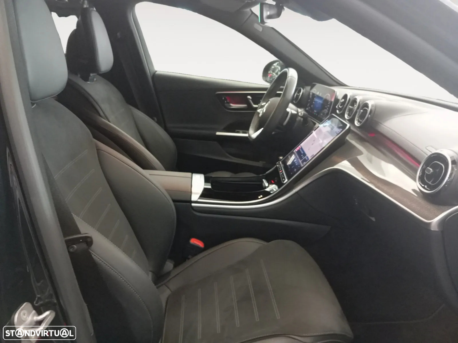 Mercedes-Benz C 300 e AMG Line - 14