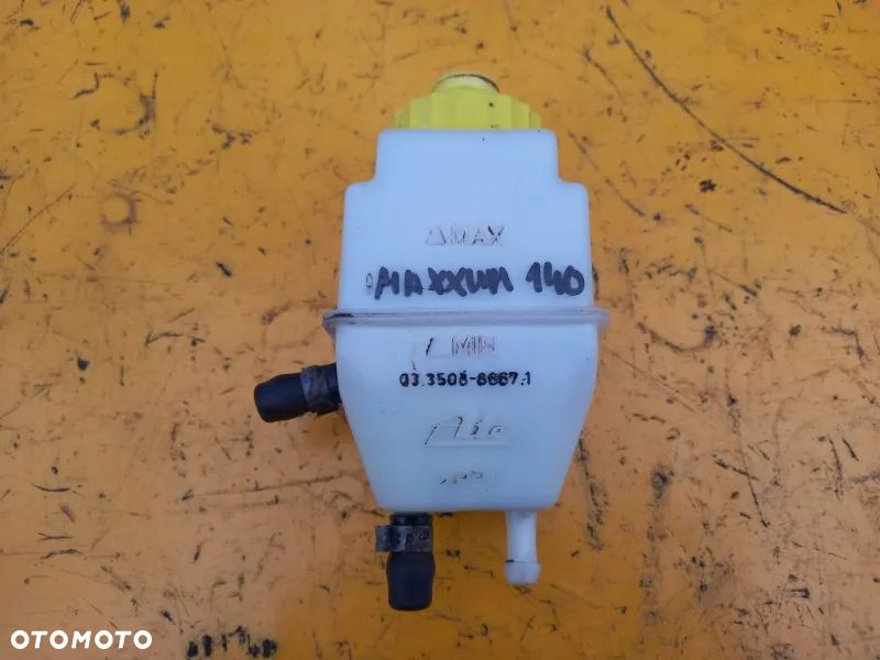 Zbiorniczek płynu hamulcowego Case Maxxum 140 - 1