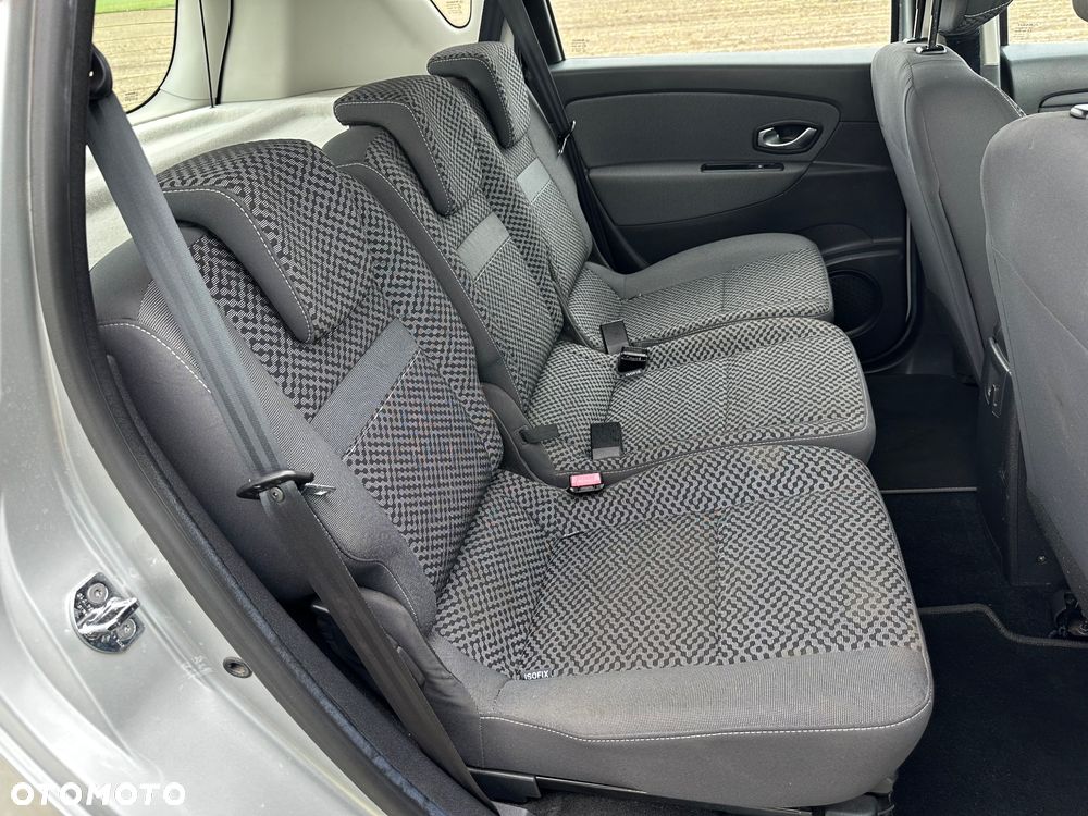 Renault Scenic 1.6 16V 110 Expression - 22