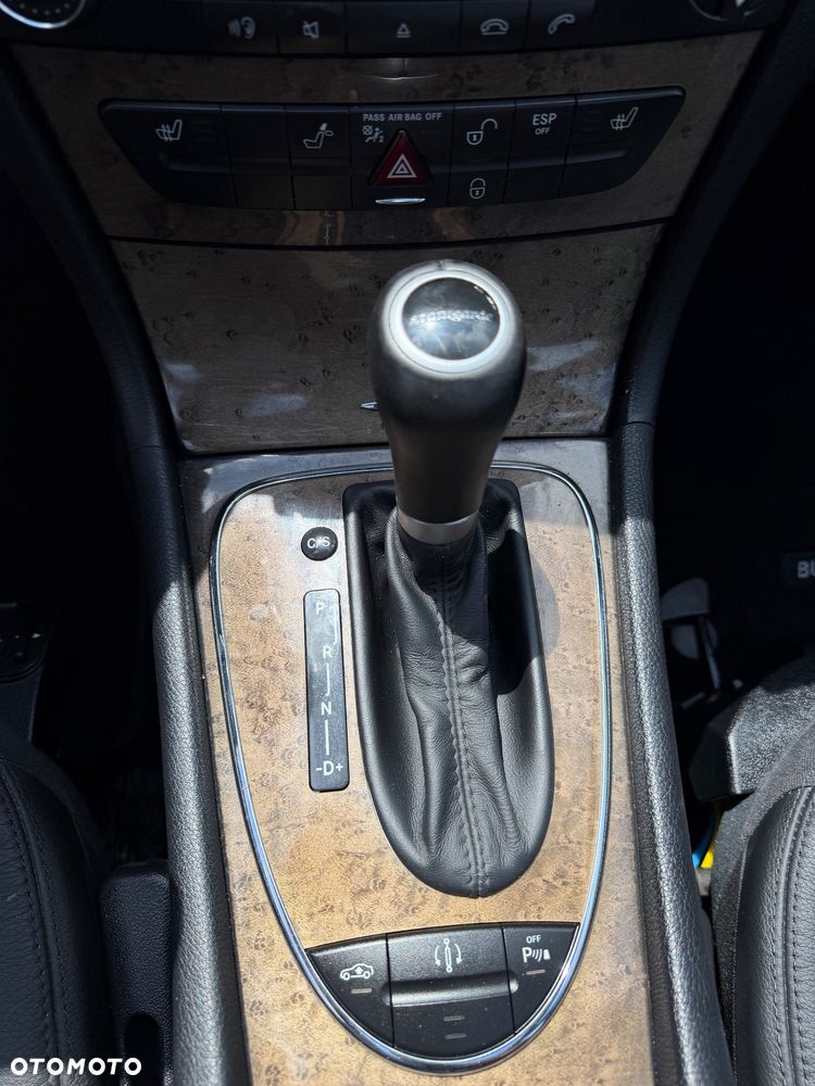 Mercedes-Benz Klasa E 320 CDI 7G-TRONIC Avantgarde BusinessEDITION - 30
