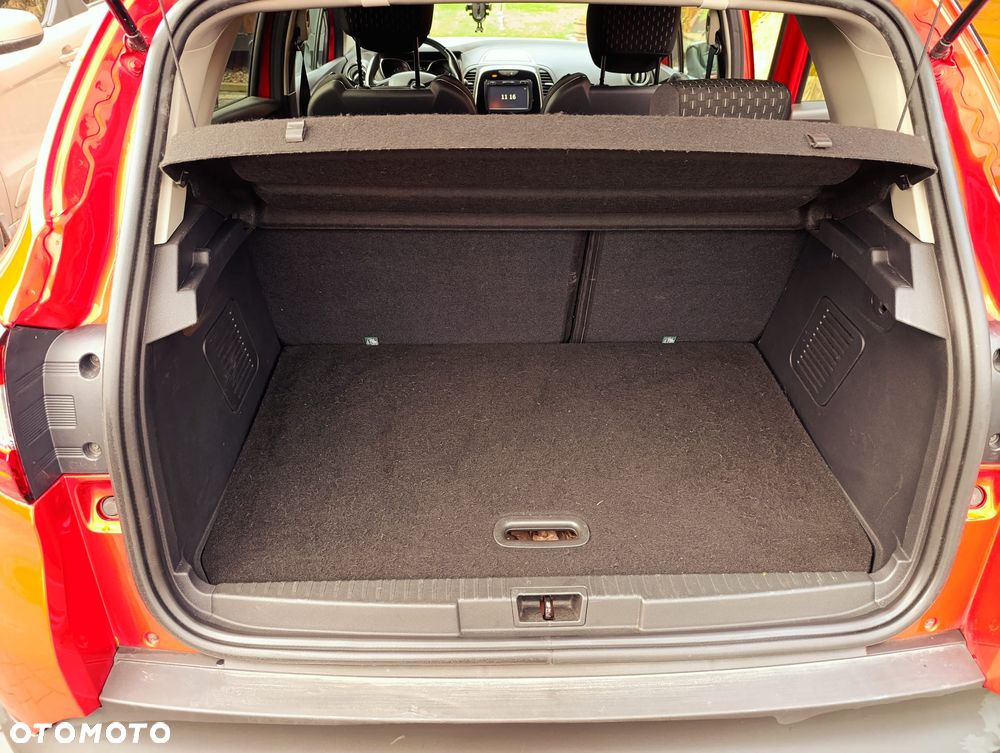 Renault Captur ENERGY TCe 120 EDC Initiale Paris - 11