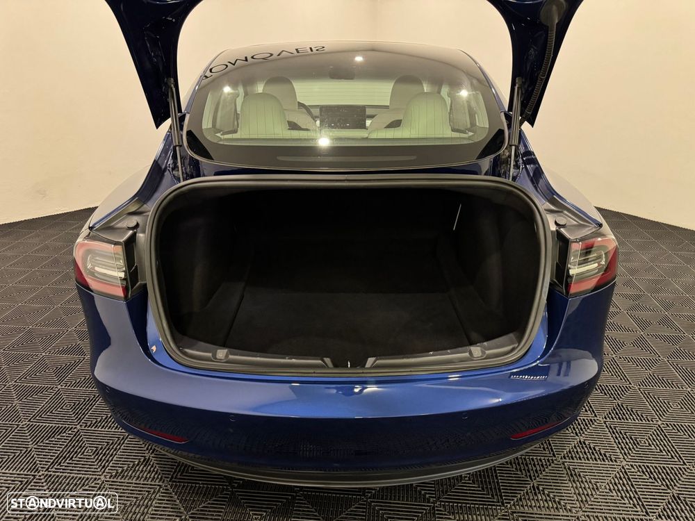 Tesla Model 3 Long-Range Dual Motor AWD - 47