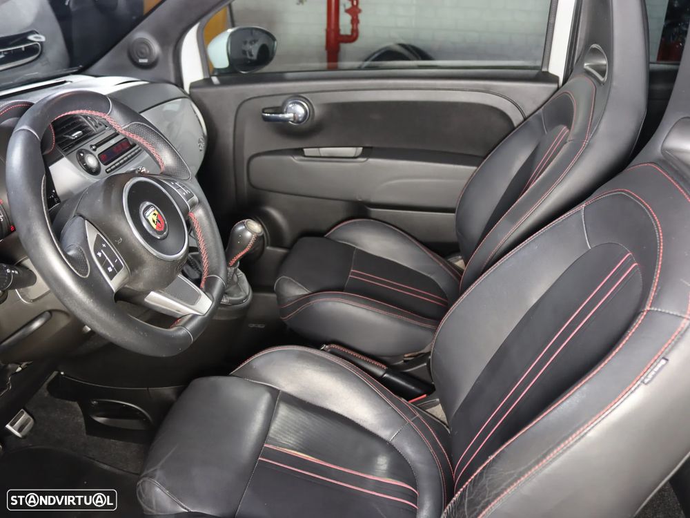 Abarth 500 1.4 T-Jet - 12
