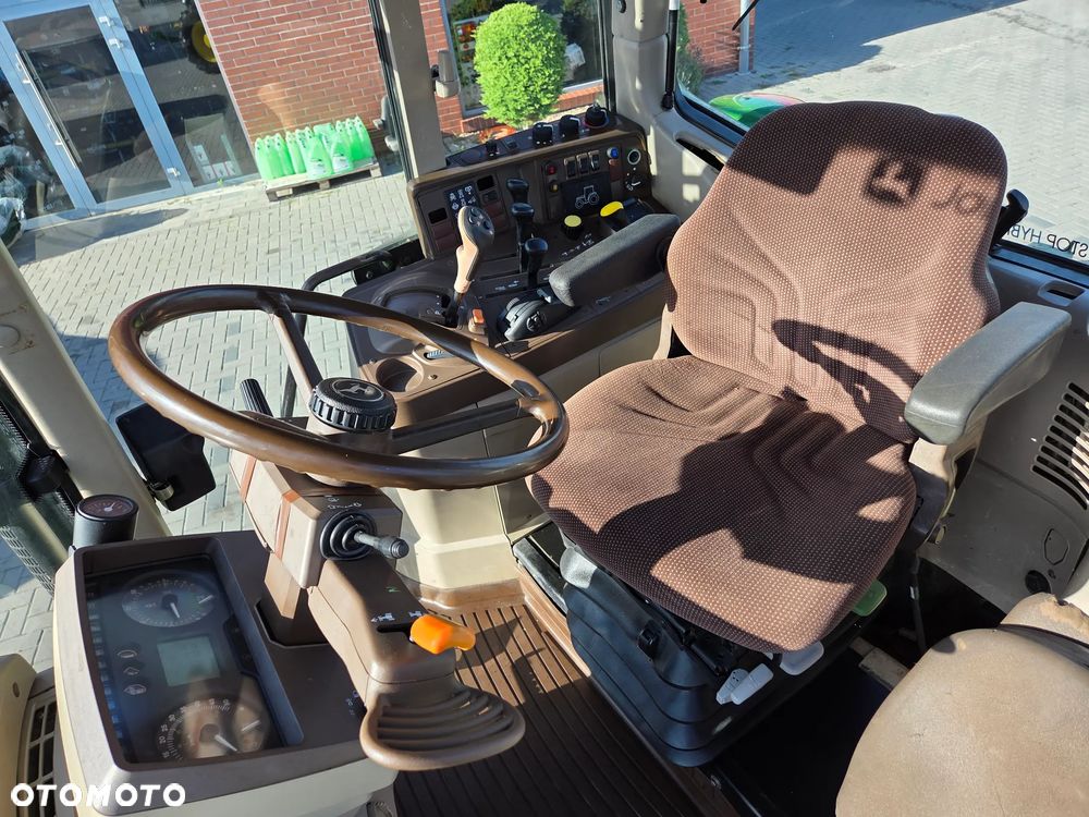 John Deere 6520 PowerQuad - 8