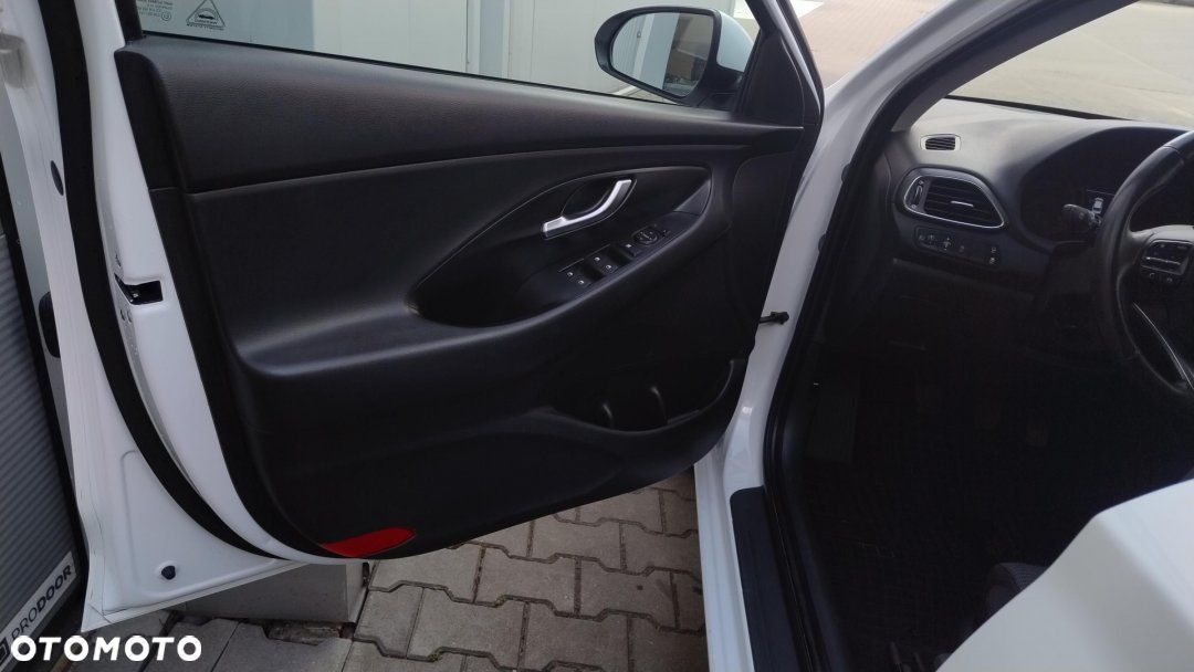 Hyundai i30 - 11