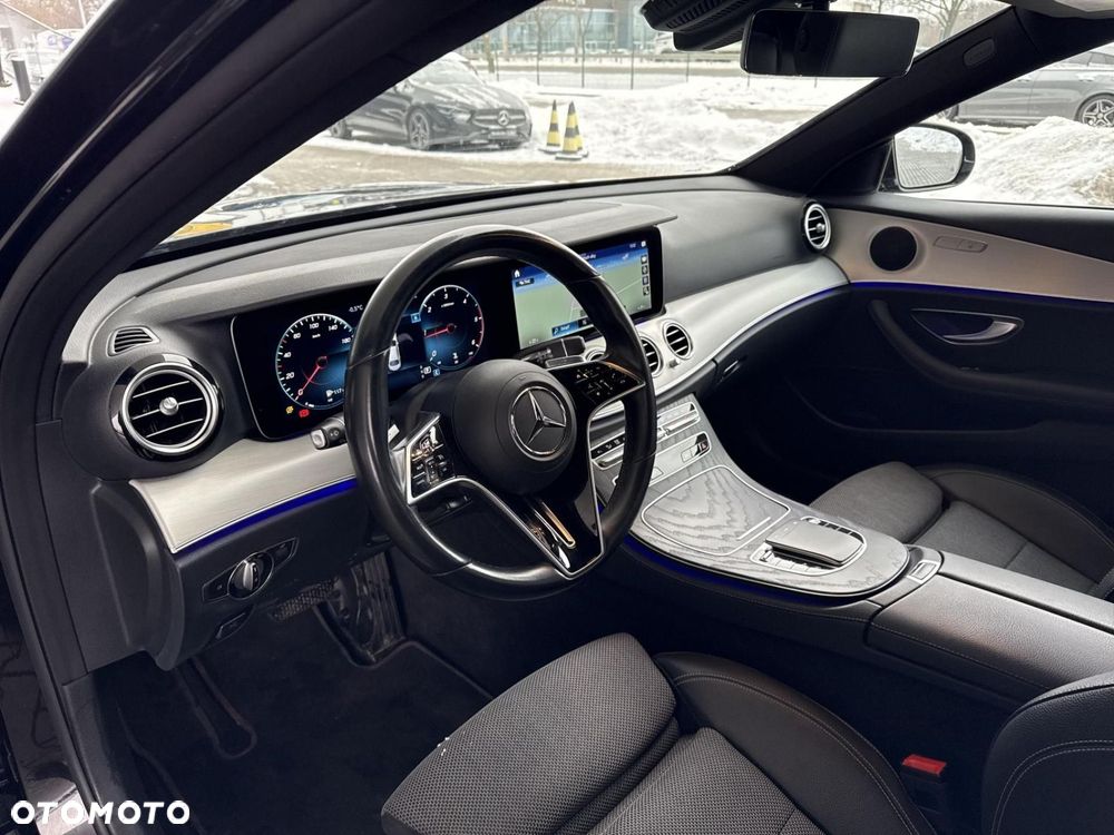 Mercedes-Benz Klasa E - 11