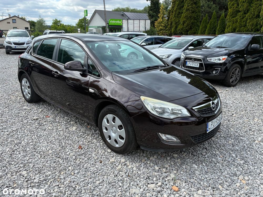Opel Astra - 1
