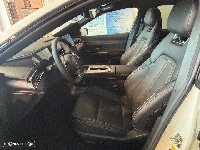Mazda 6e 68.8 kWh Takumi - 9