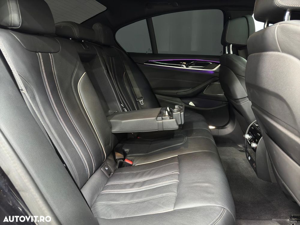 BMW M5 M550i xDrive AT - 19