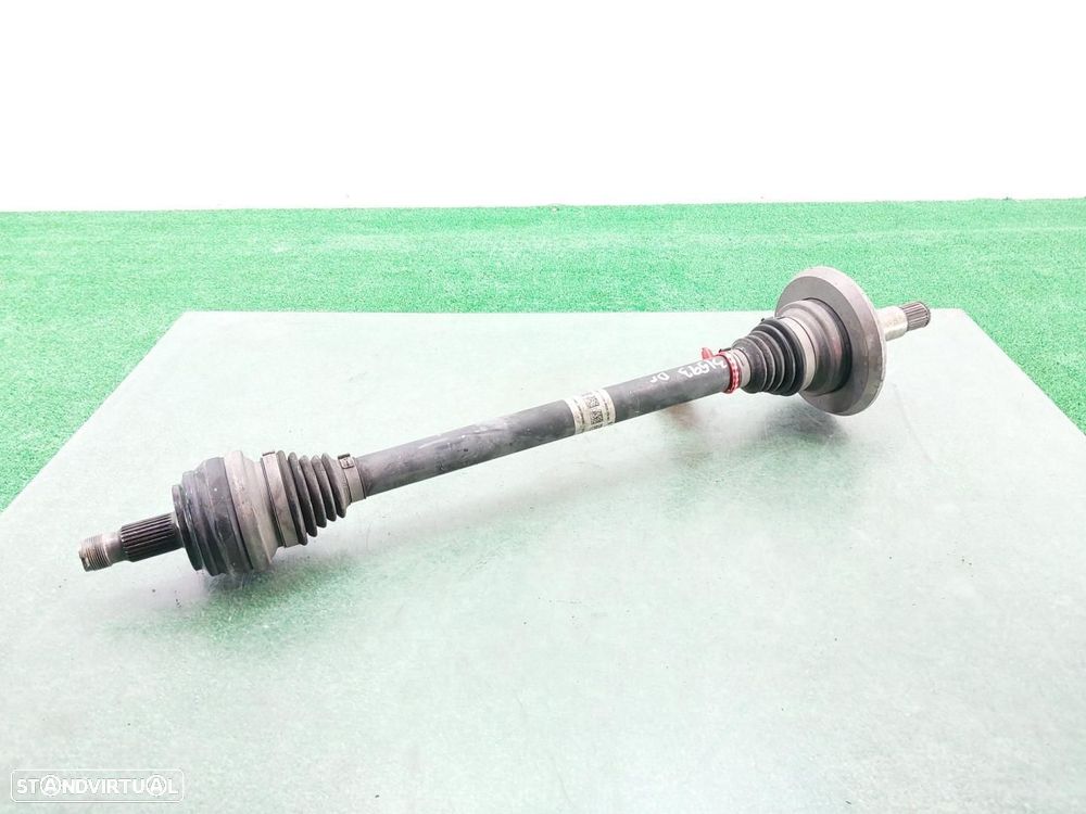 TRANSMISSÃO TRASEIRA ESQUERDA MERCEDES-BENZ CLASE - 1