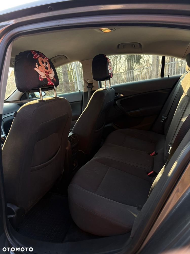 Opel Insignia 1.8 - 8