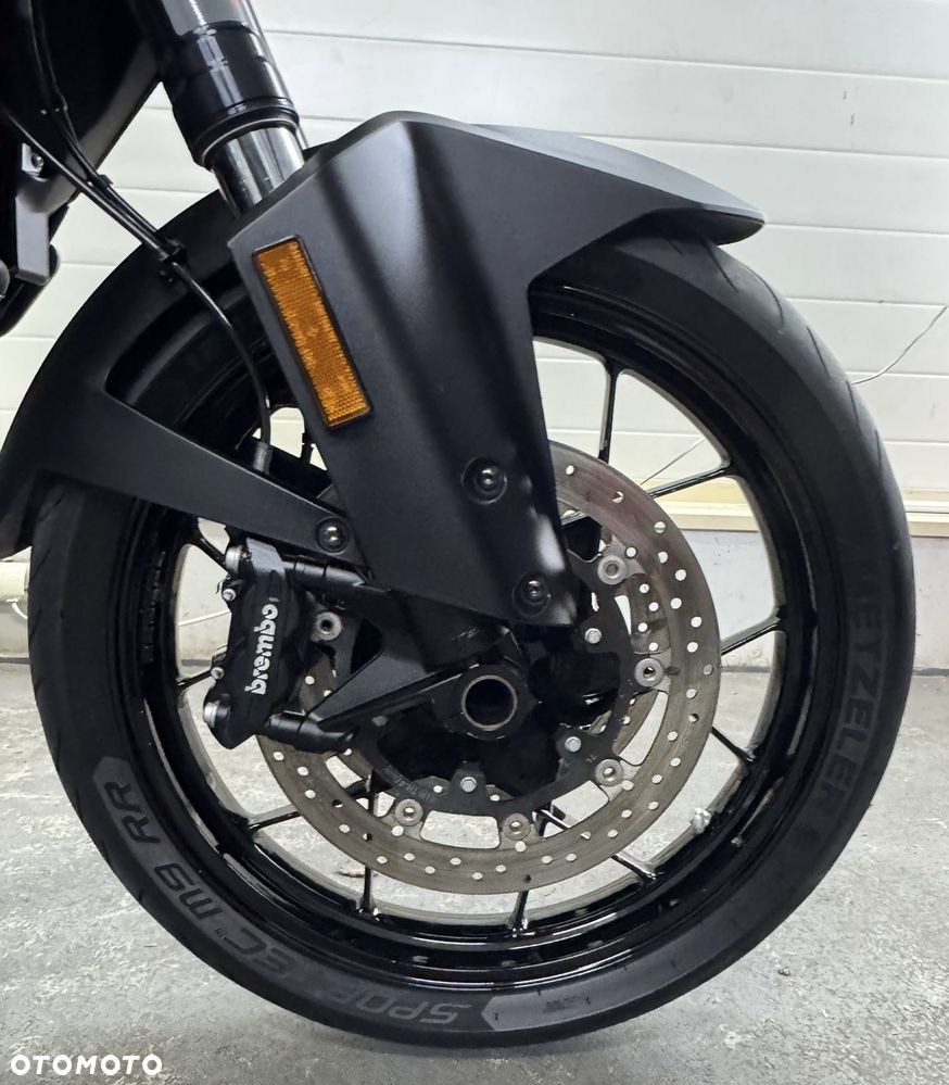 KTM Adventure - 4