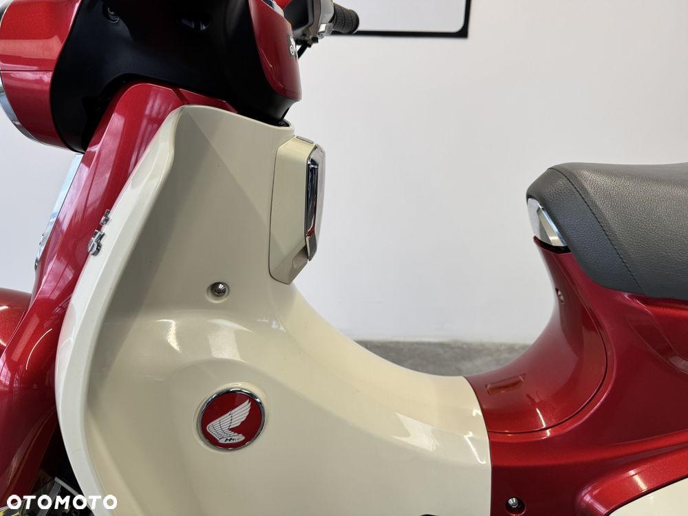 Honda Super Cub - 21