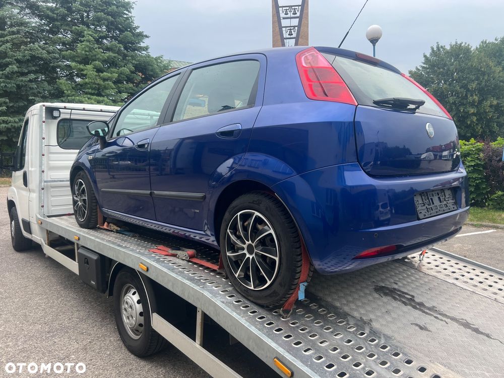 Fiat Punto 1.2 16V Dynamic - 3