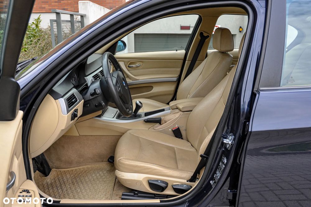 BMW Seria 3 - 7